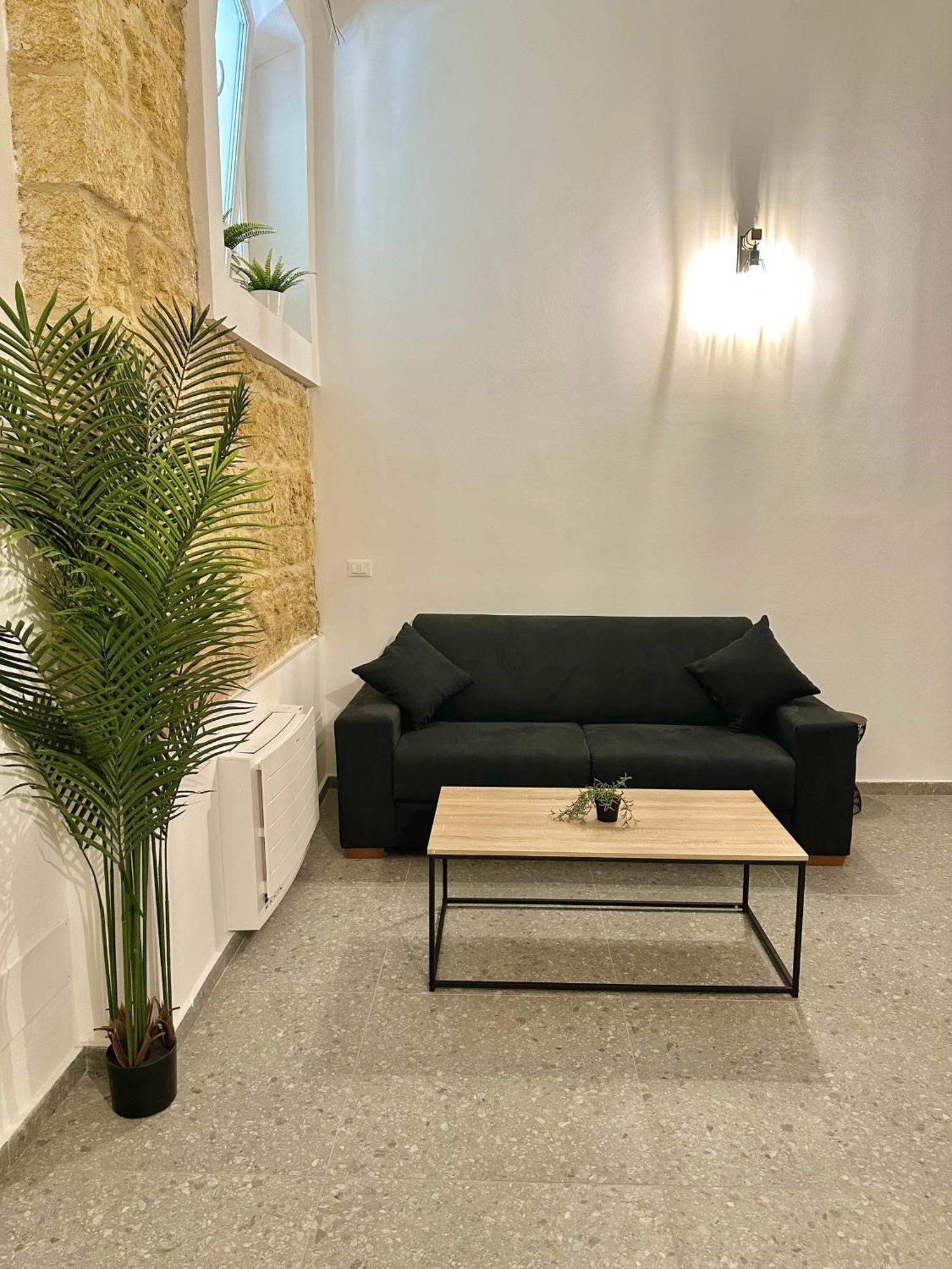 Cala Peppa Loft Butera Apartment Palermo Ngoại thất bức ảnh